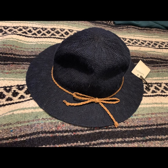 women’s hat - Picture 2 of 6